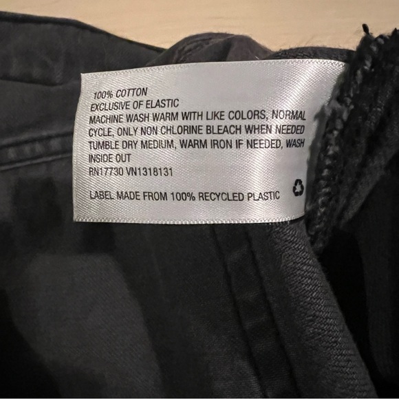 Isabel Maternity Boyfriend Jeans - Picture 4 of 5